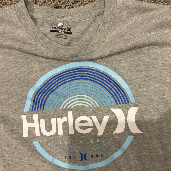 5/$25 boys Hurley tshirt, size 10-12 - Picture 3 of 3